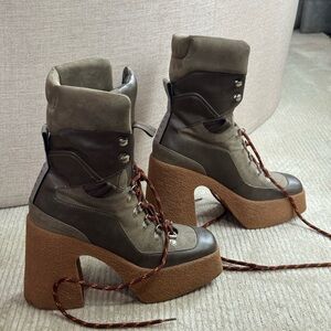 Stella McCartney Green Tan Lace Up Boots with Chunky Heel